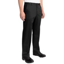 49%OFF メンズゴルフパンツ IZODアメリカンチノパンツ - ストレートレッグ（男性用） IZOD American Chino Pants - Straight Leg (For Men)画像